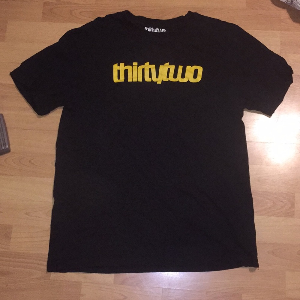 Thirty two t shirt